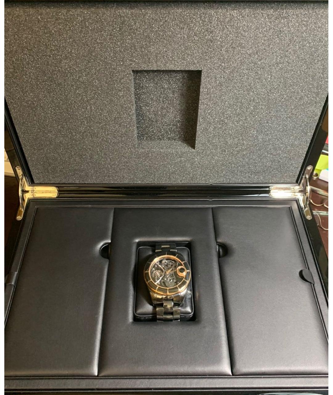 CHANEL Черные часы из желтого золота, фото 4