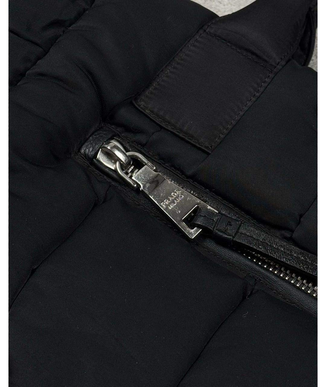 PRADA Черная синтетическая сумка с короткими ручками, фото 7