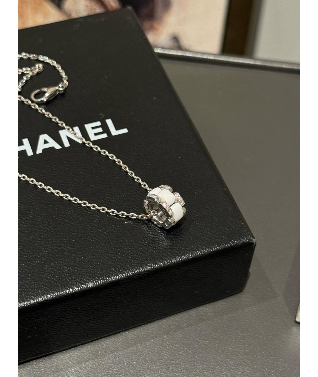 CHANEL Белая подвеска из белого золота, фото 4
