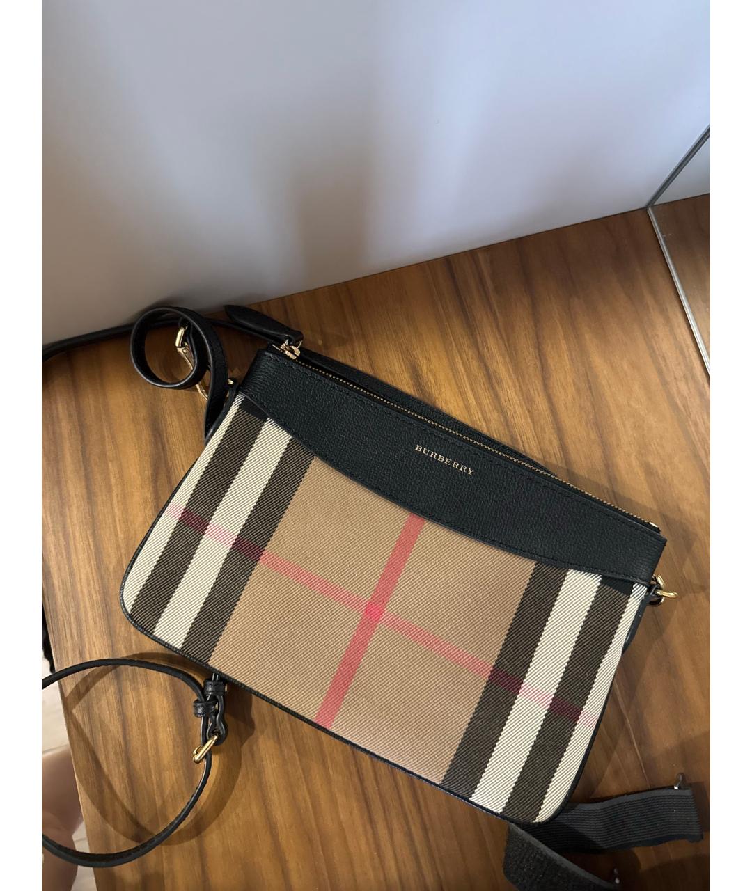 BURBERRY Кожаная поясная сумка, фото 2