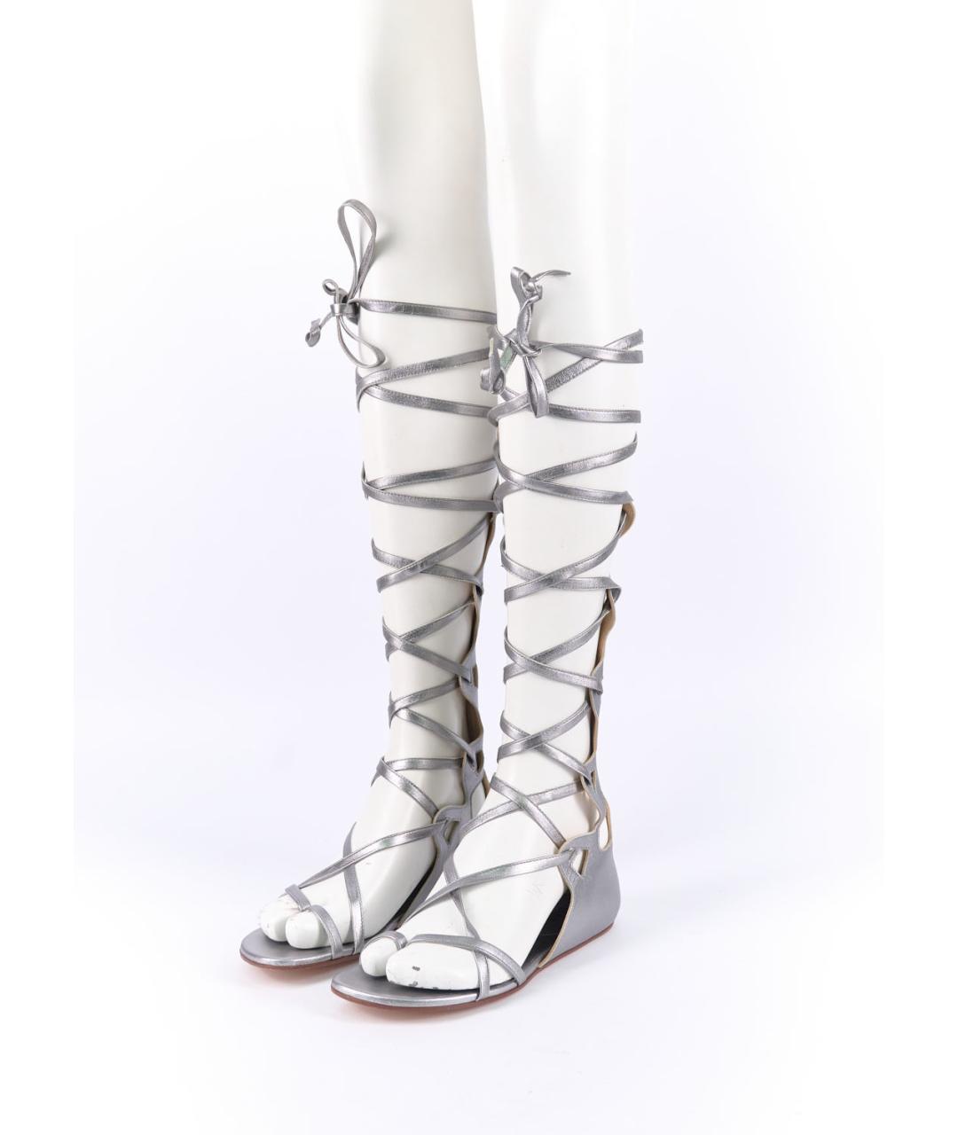 CHANEL Серебряные кожаные сандалии, фото 3