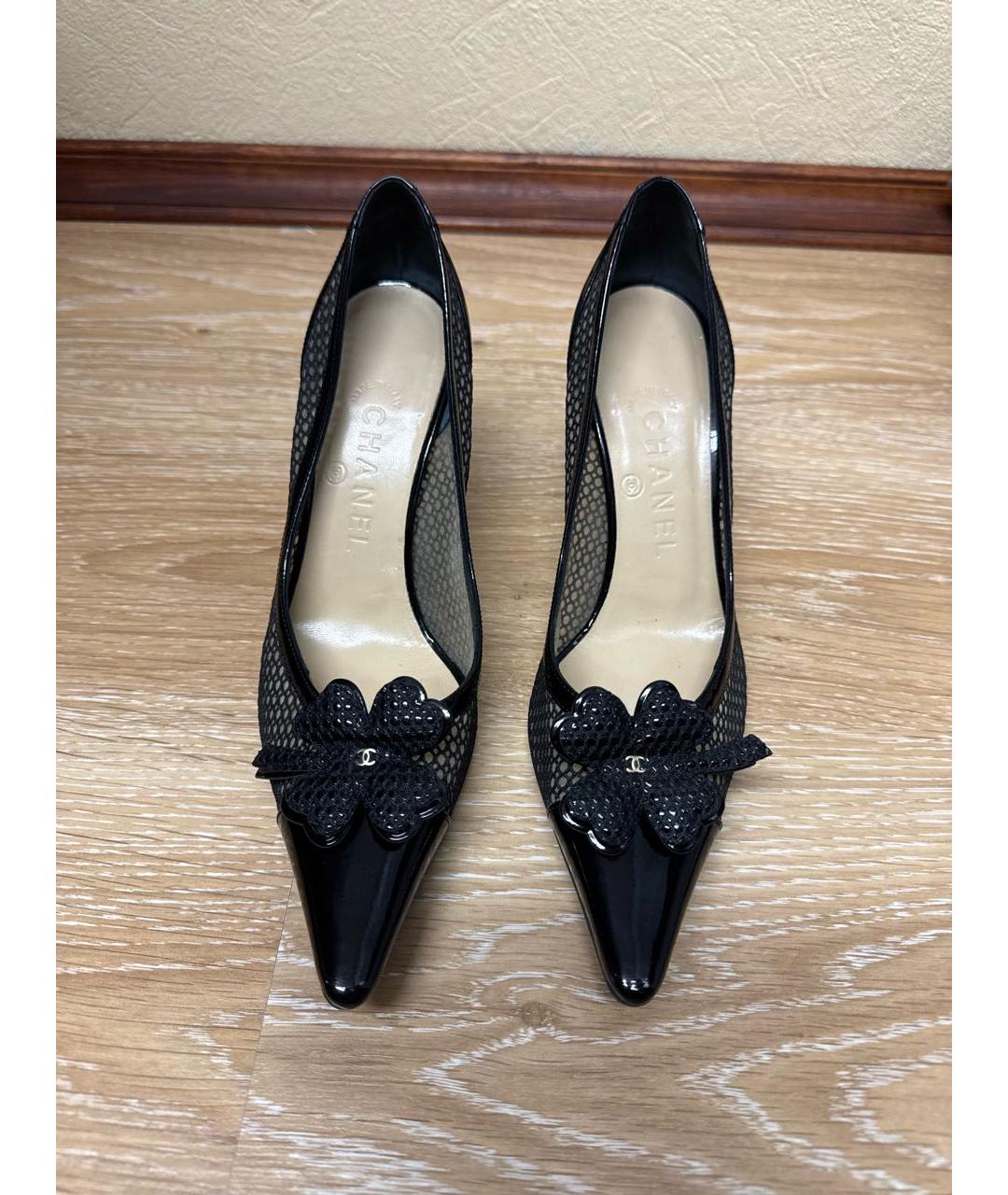 CHANEL Черные туфли из лакированной кожи, фото 2