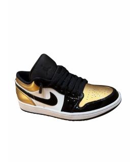 JORDAN Низкие кроссовки / кеды