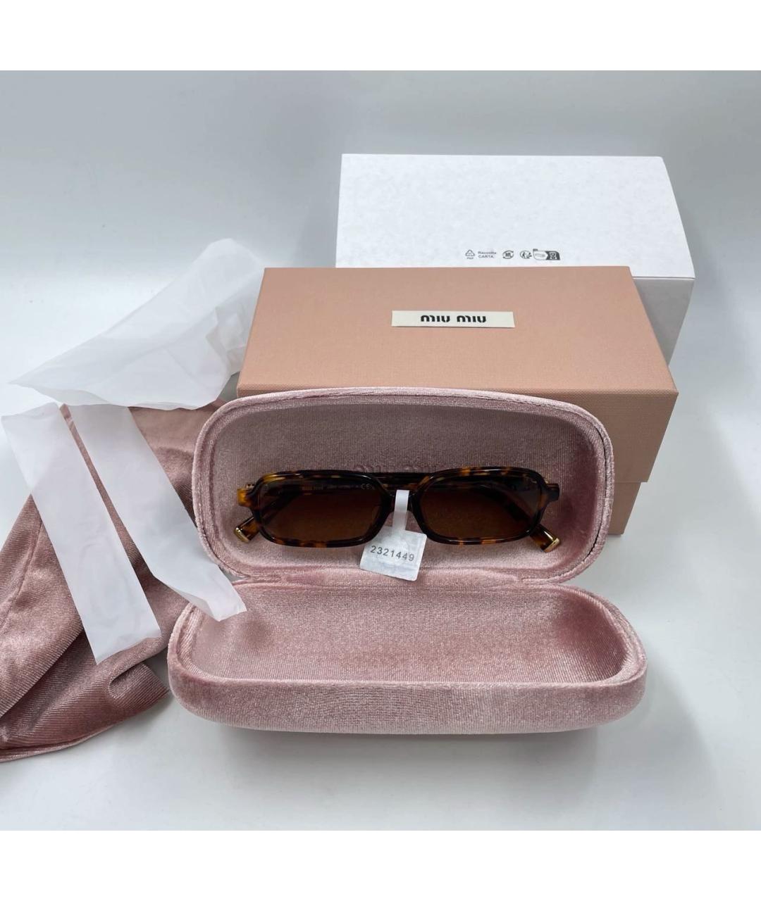 MIU MIU Коричневые пластиковые солнцезащитные очки, фото 4