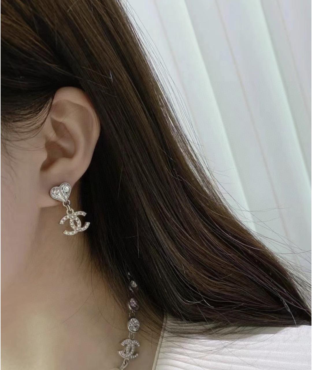 CHANEL Белые серьги, фото 6