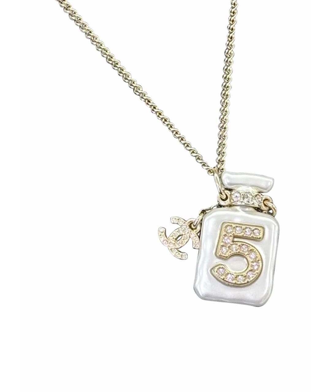 CHANEL Белая подвеска, фото 1