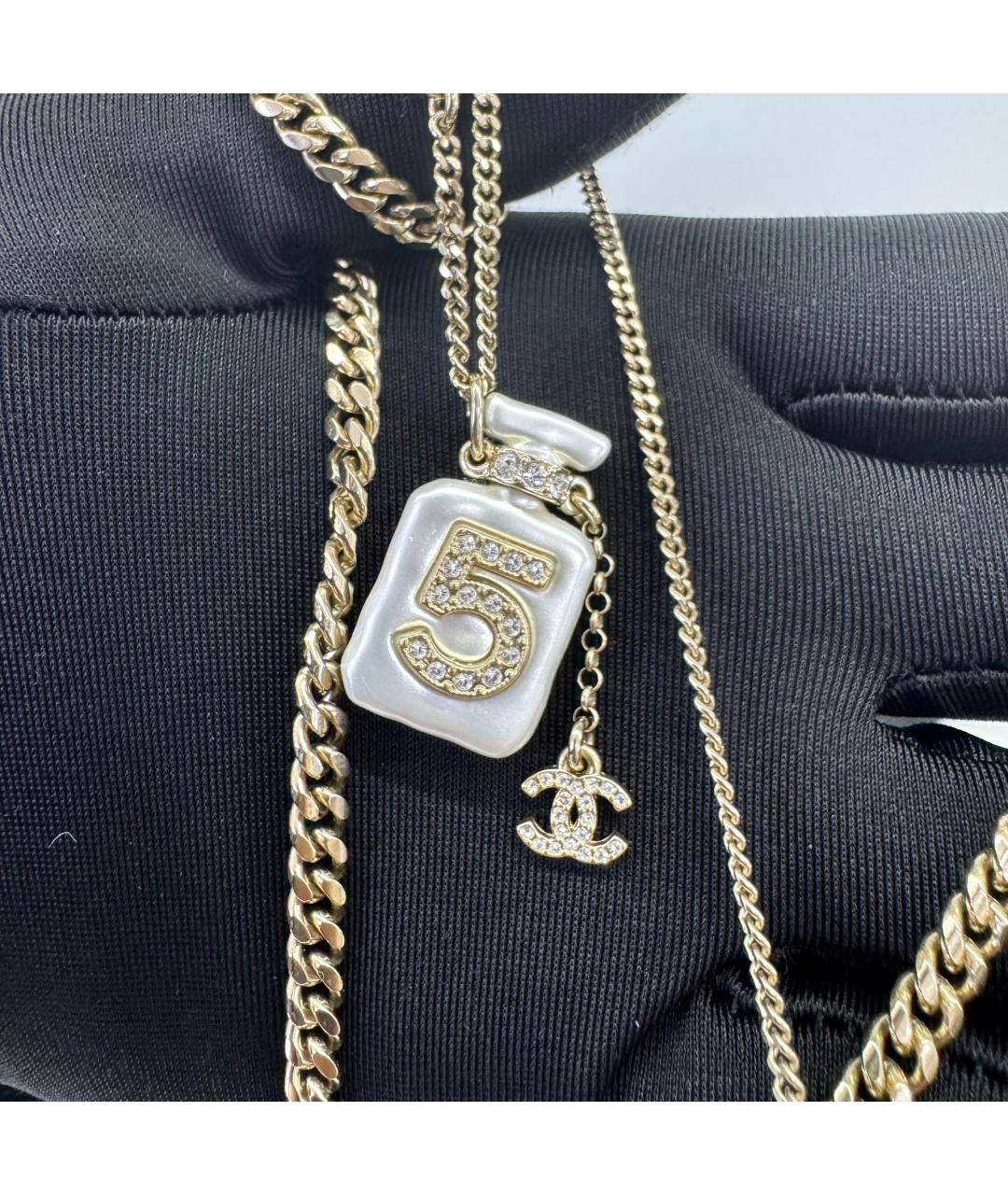CHANEL Белая подвеска, фото 6