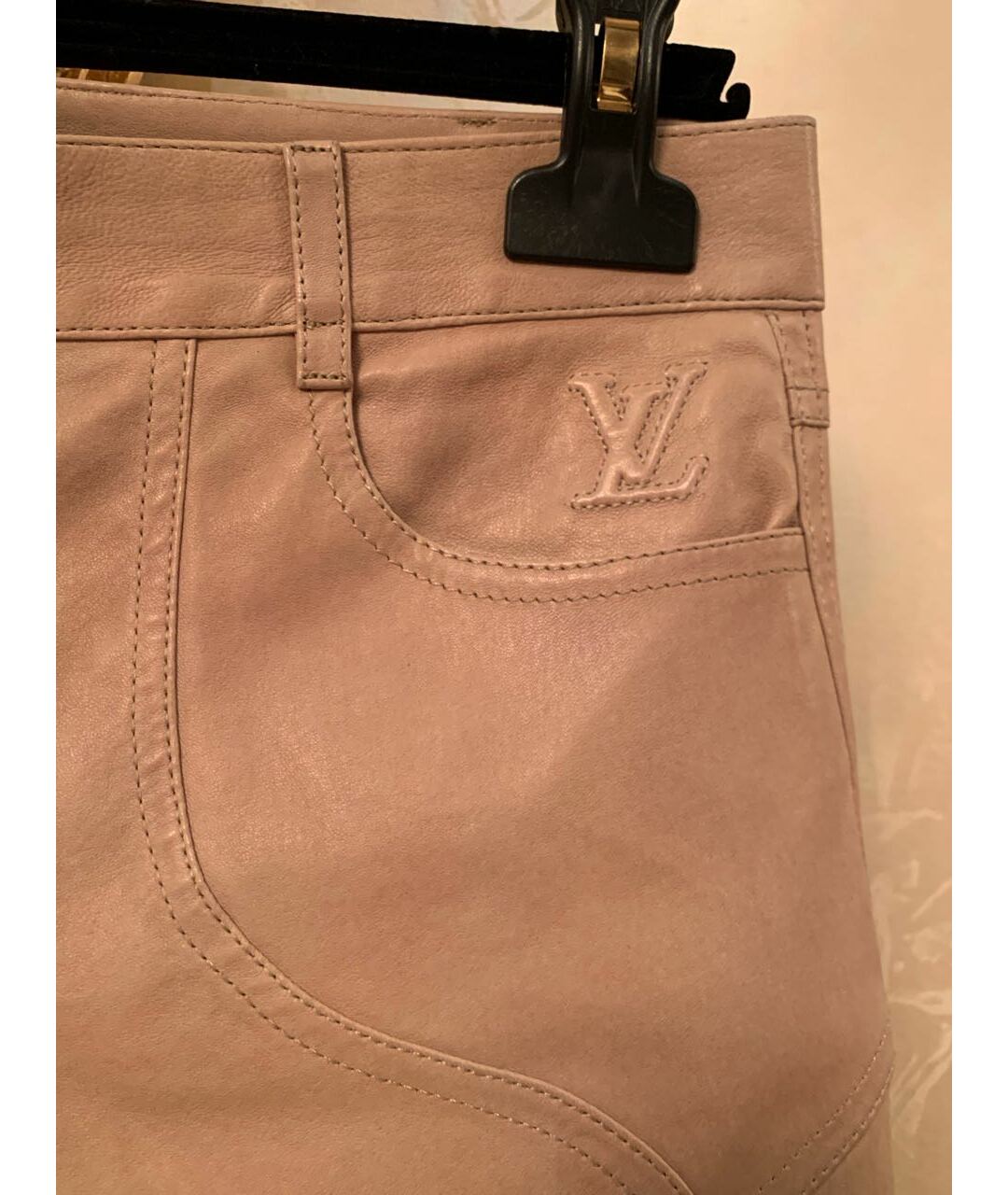 LOUIS VUITTON Кожаные брюки узкие, фото 4