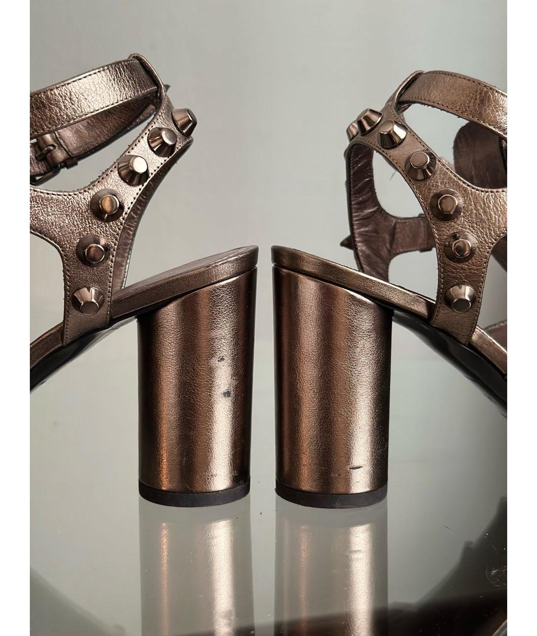 BALENCIAGA Коричневые кожаные босоножки, фото 3