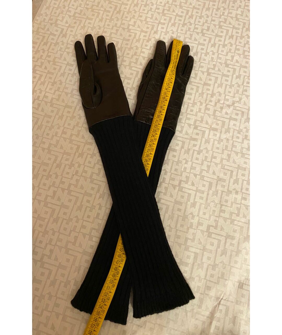 MAX MARA Черные шерстяные перчатки, фото 3