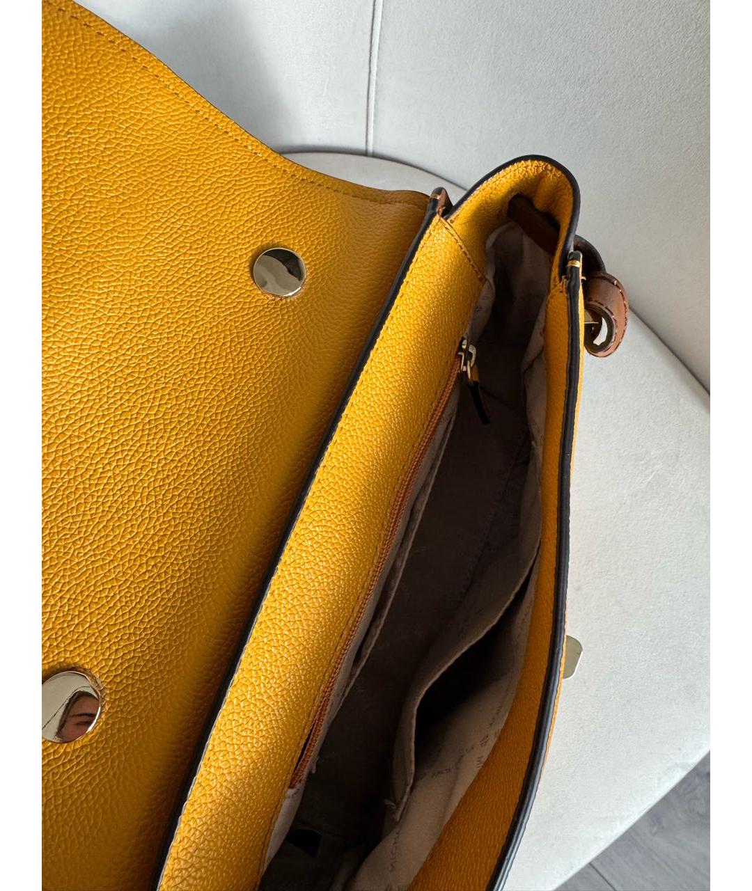 MICHAEL KORS Горчичная кожаная сумка с короткими ручками, фото 4