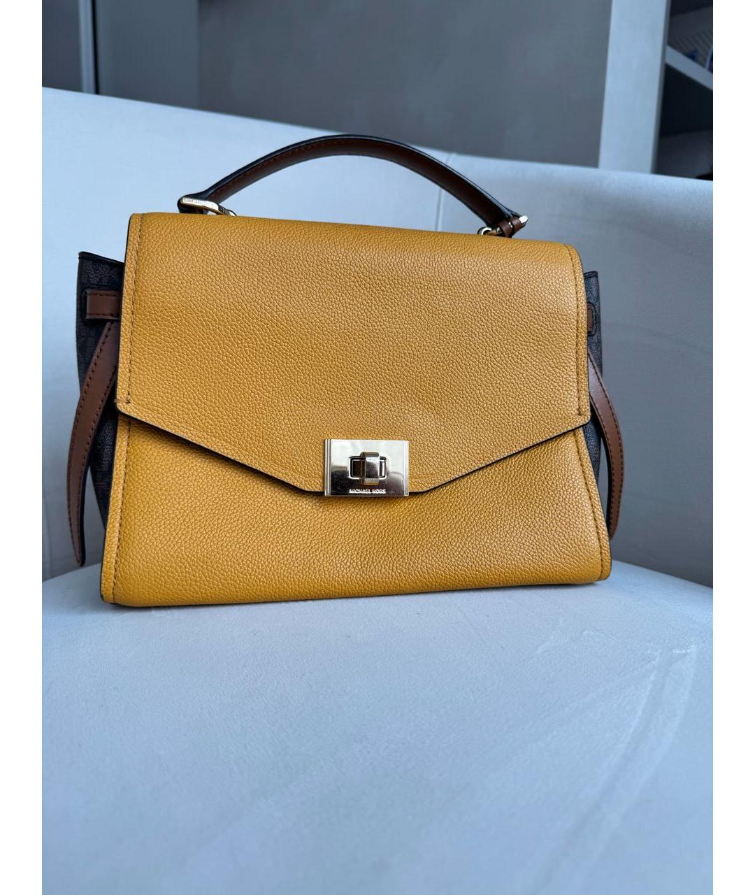 MICHAEL KORS Горчичная кожаная сумка с короткими ручками, фото 5