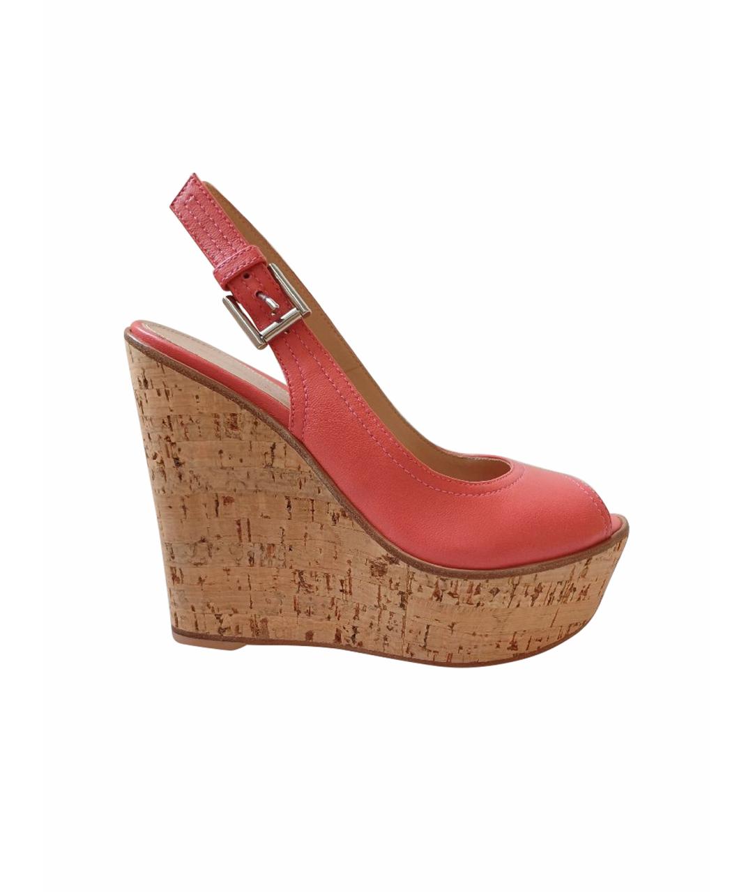 GIANVITO ROSSI Коралловые кожаные босоножки, фото 1