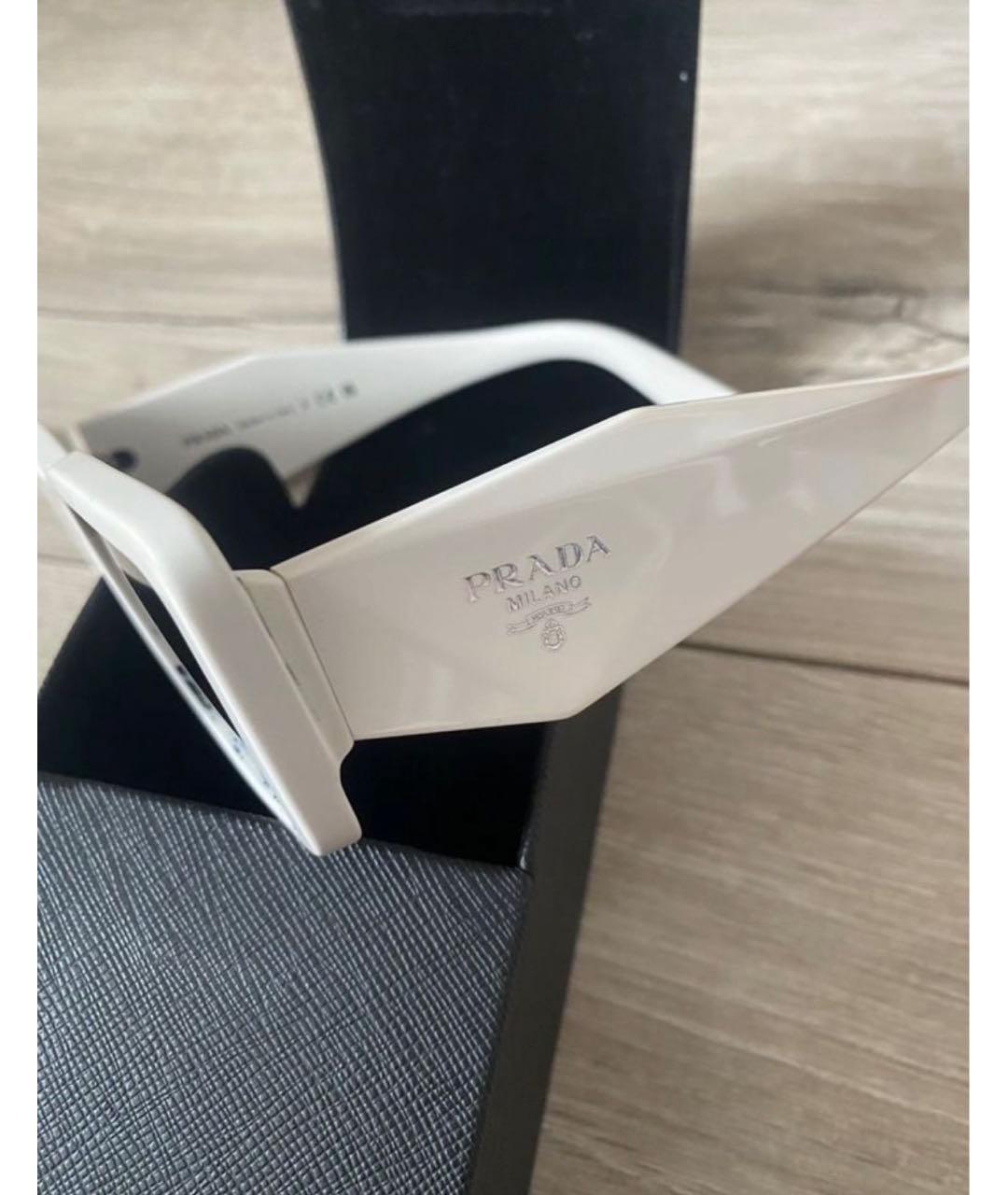 PRADA Белые пластиковые солнцезащитные очки, фото 3