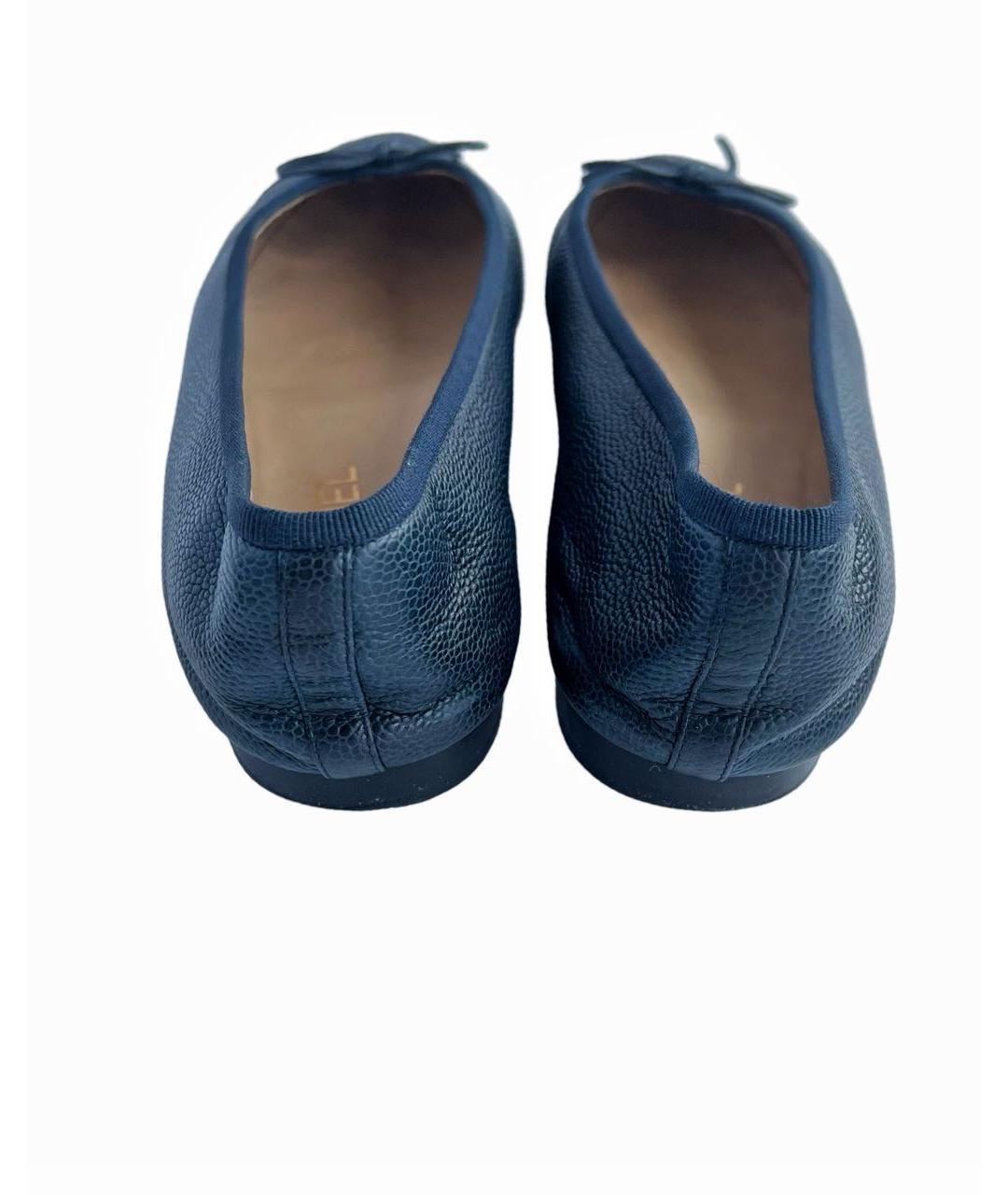 CHANEL Темно-синие кожаные балетки, фото 5