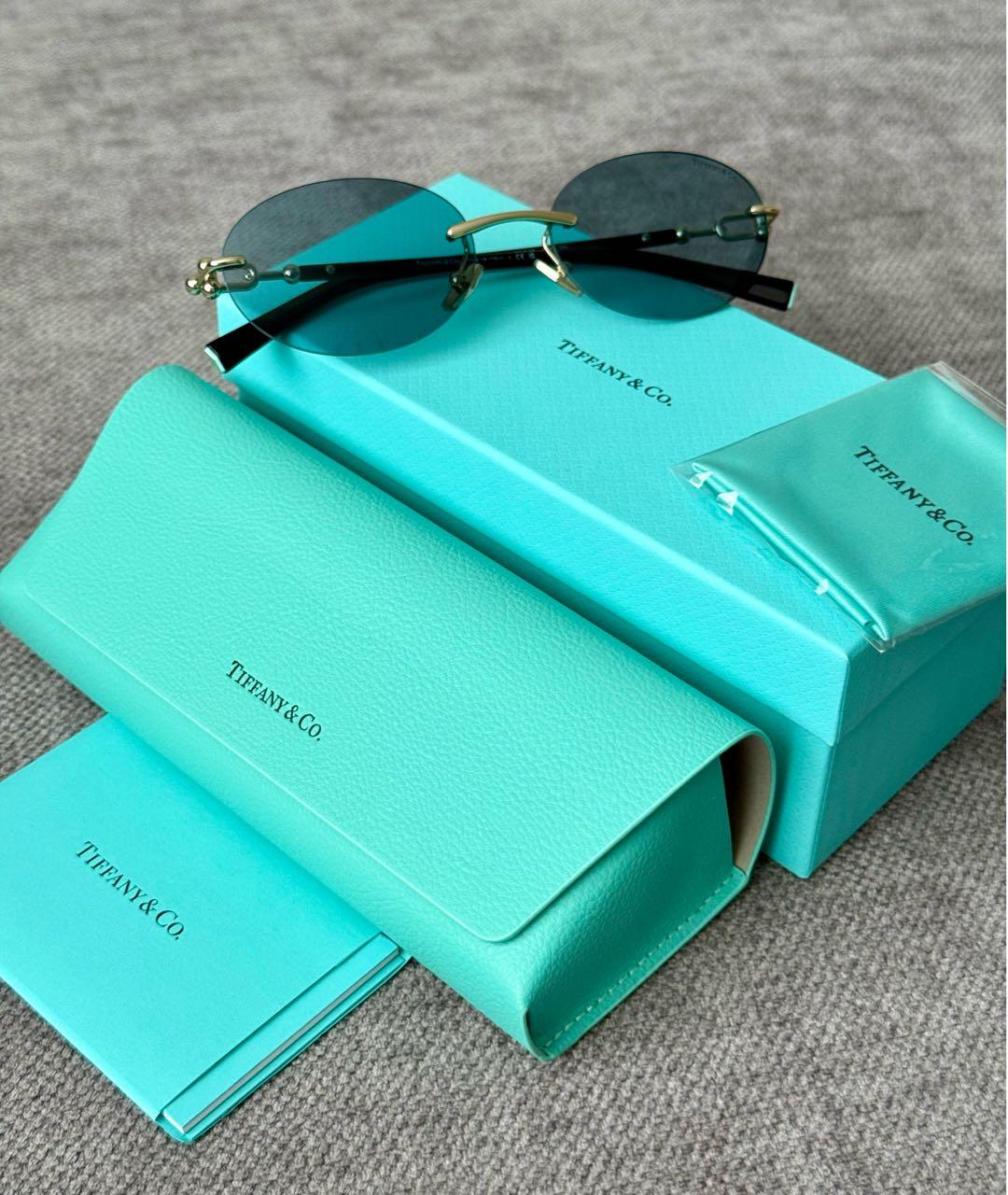 TIFFANY&CO Бирюзовые пластиковые солнцезащитные очки, фото 2