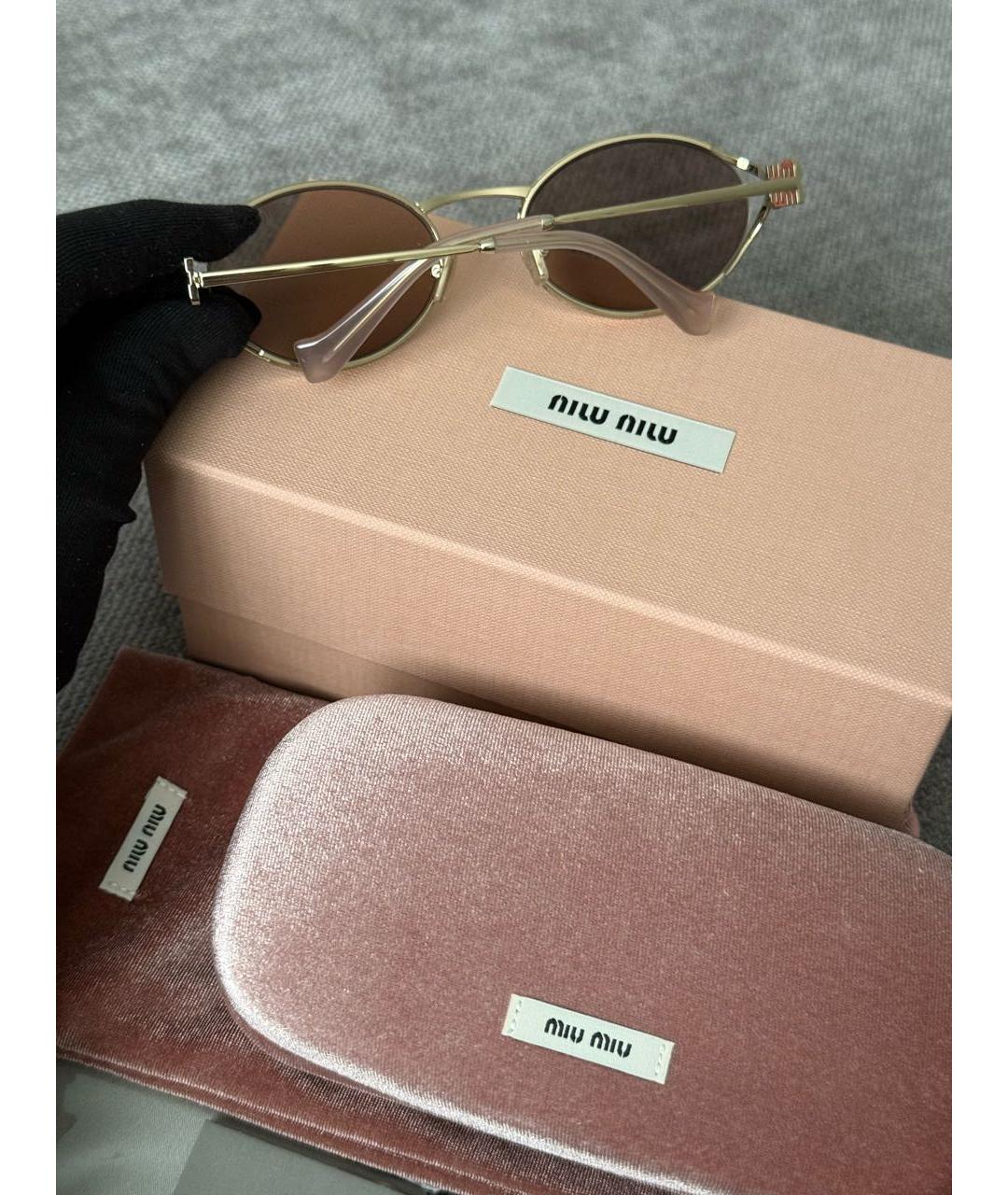 MIU MIU Золотые металлические солнцезащитные очки, фото 3