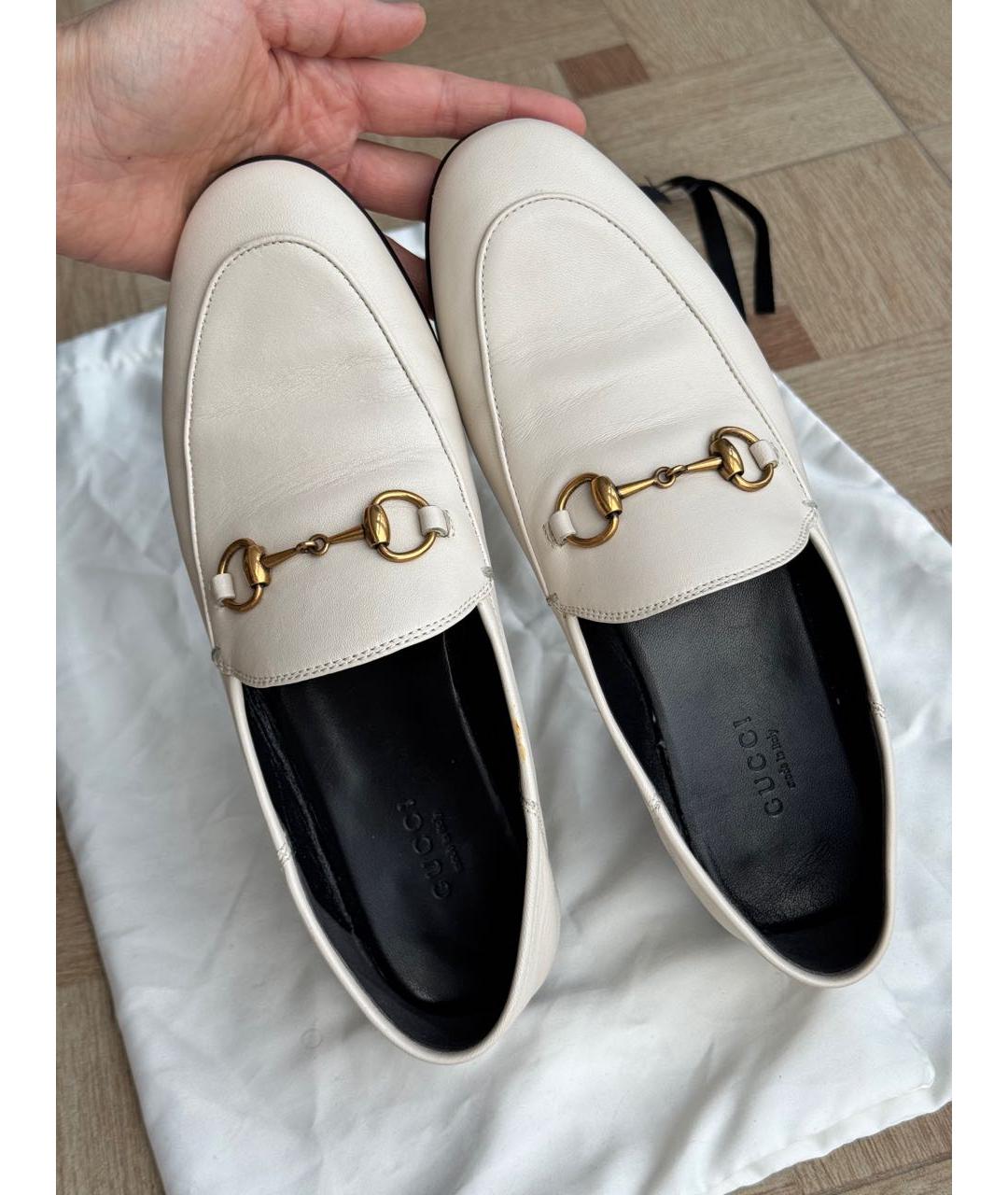 GUCCI Бежевые кожаные лоферы, фото 2