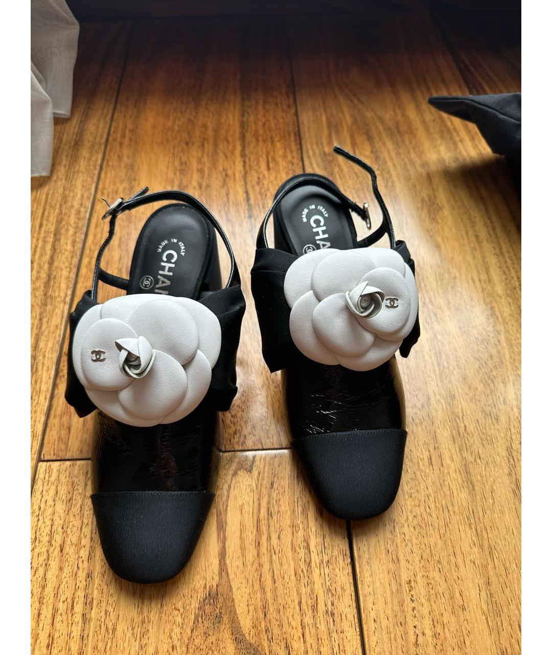 CHANEL Черные туфли из лакированной кожи, фото 2