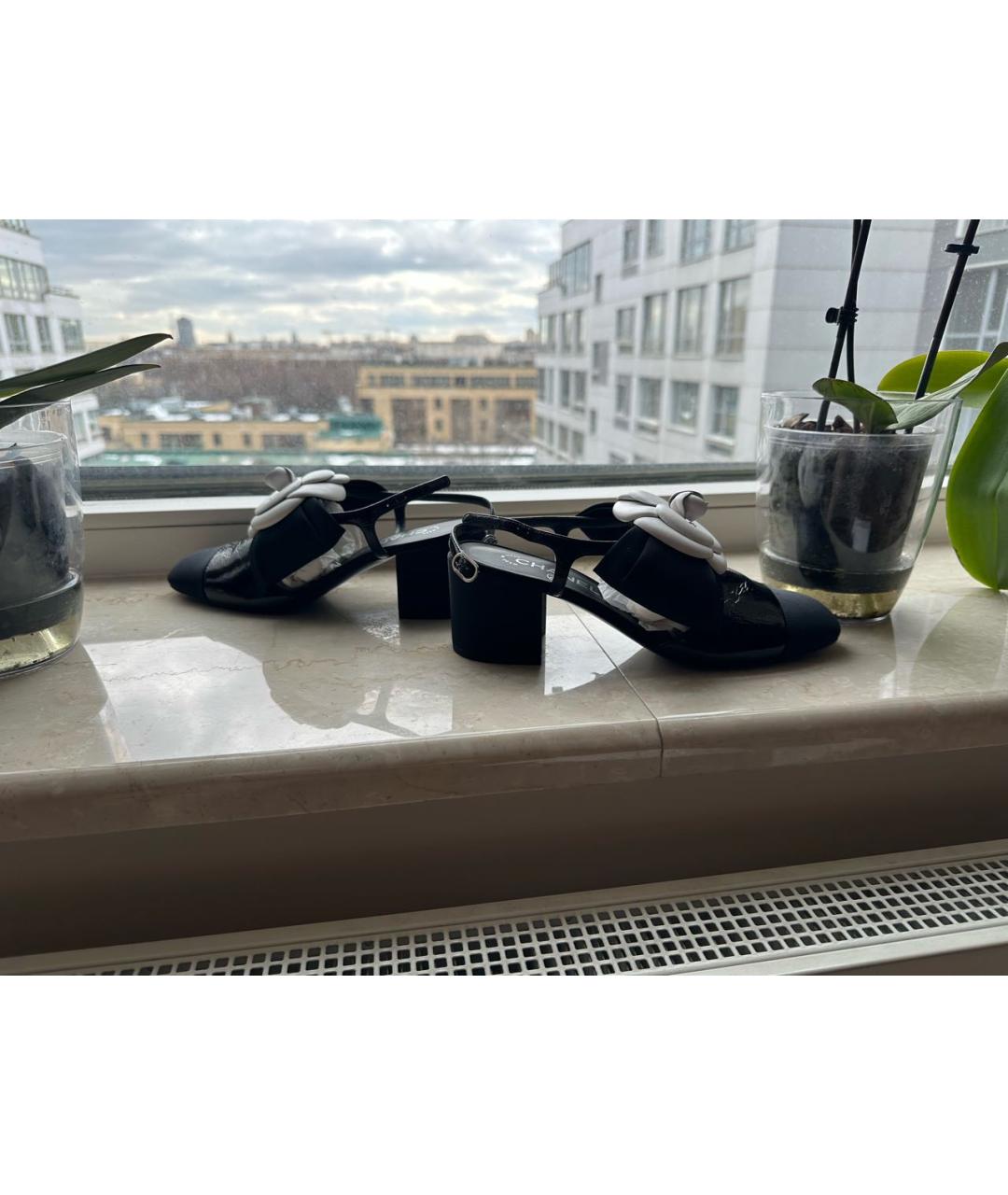 CHANEL Черные туфли из лакированной кожи, фото 5