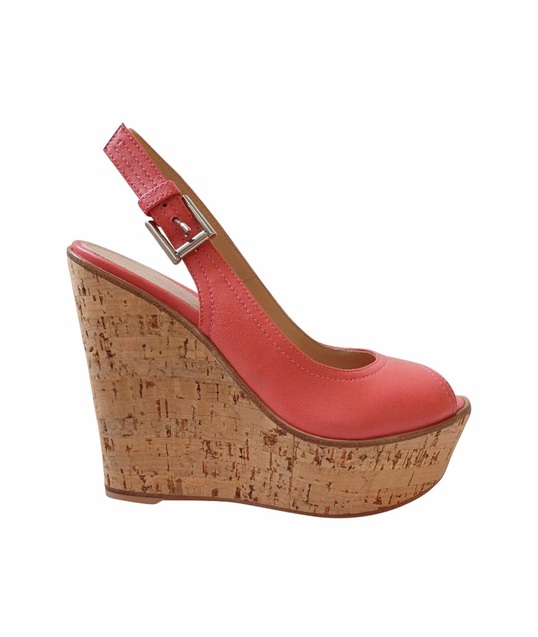 GIANVITO ROSSI Коралловые кожаные босоножки, фото 1