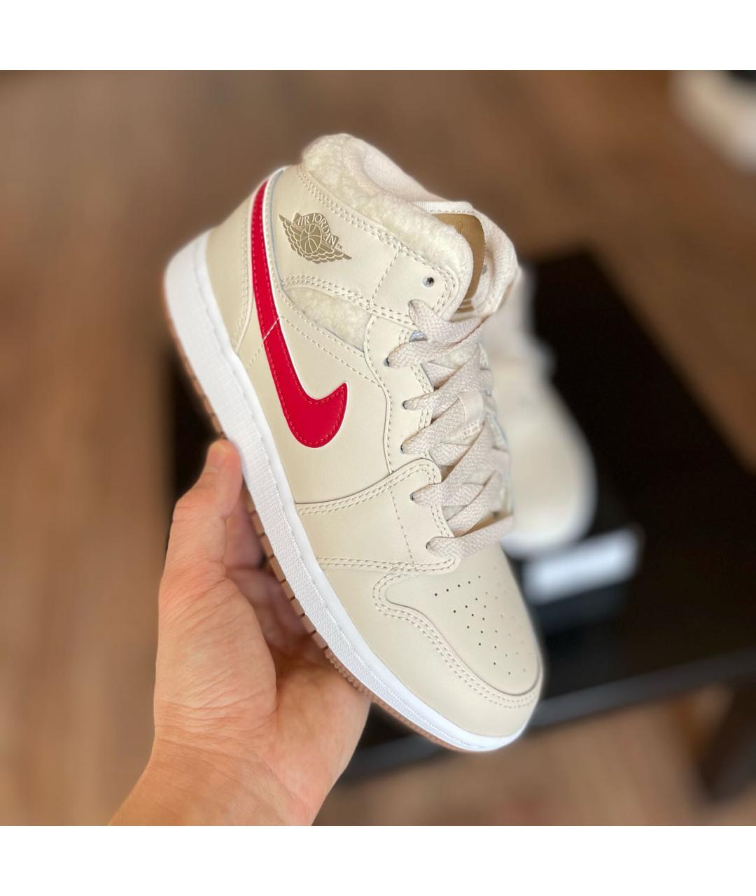 JORDAN Бежевые кожаные кроссовки, фото 4