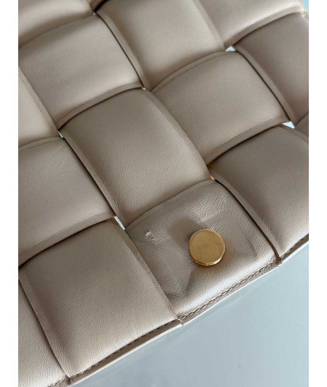 BOTTEGA VENETA Бежевая кожаная сумка через плечо, фото 8