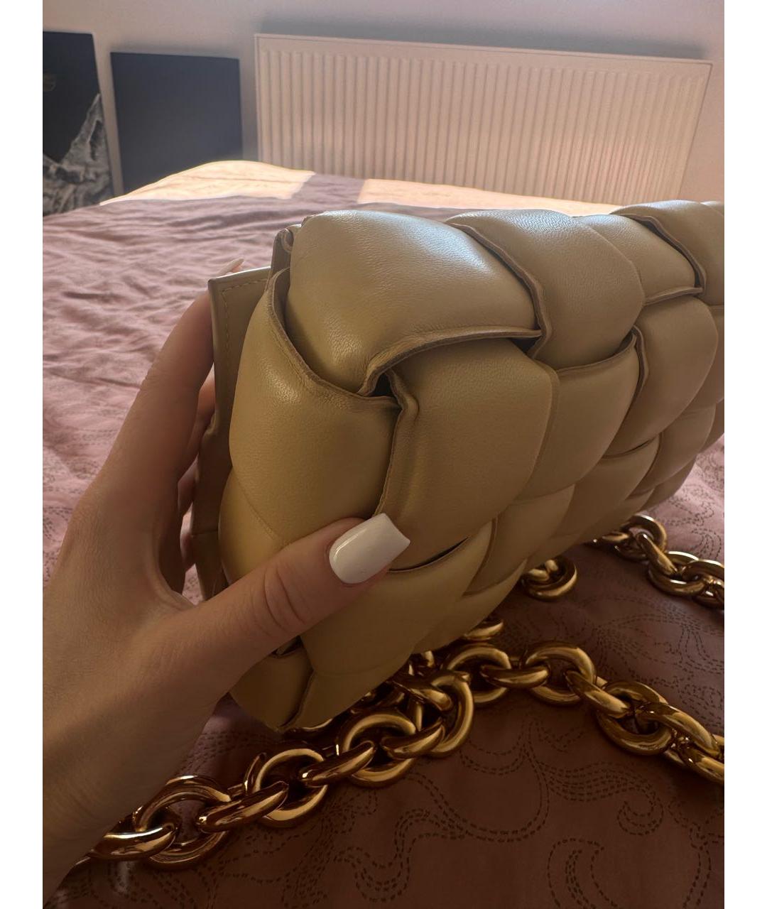 BOTTEGA VENETA Бежевая кожаная сумка через плечо, фото 3