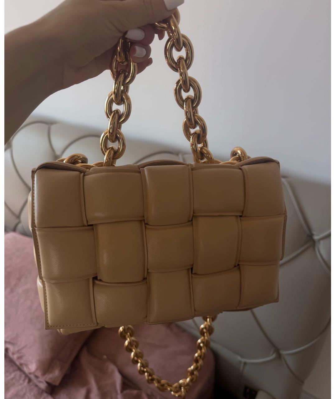 BOTTEGA VENETA Бежевая кожаная сумка через плечо, фото 2