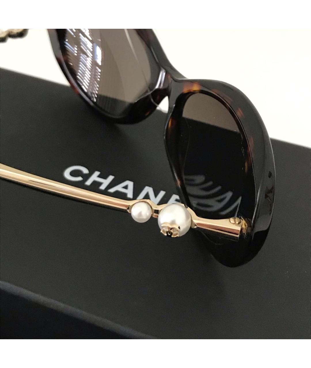 CHANEL Коричневые пластиковые солнцезащитные очки, фото 2