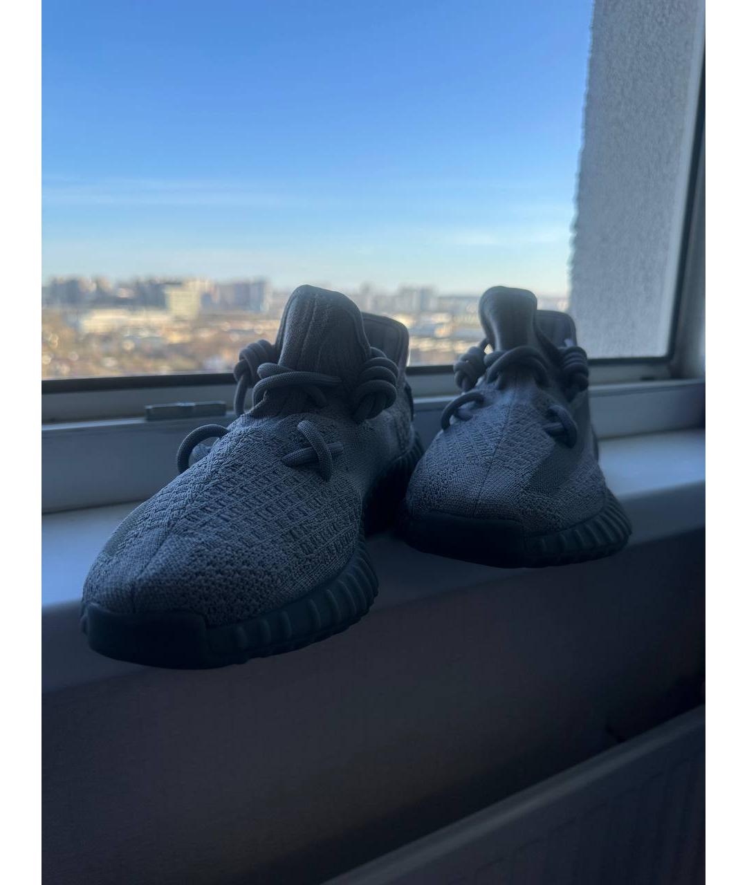 ADIDAS YEEZY Серые неопреновые кроссовки, фото 2