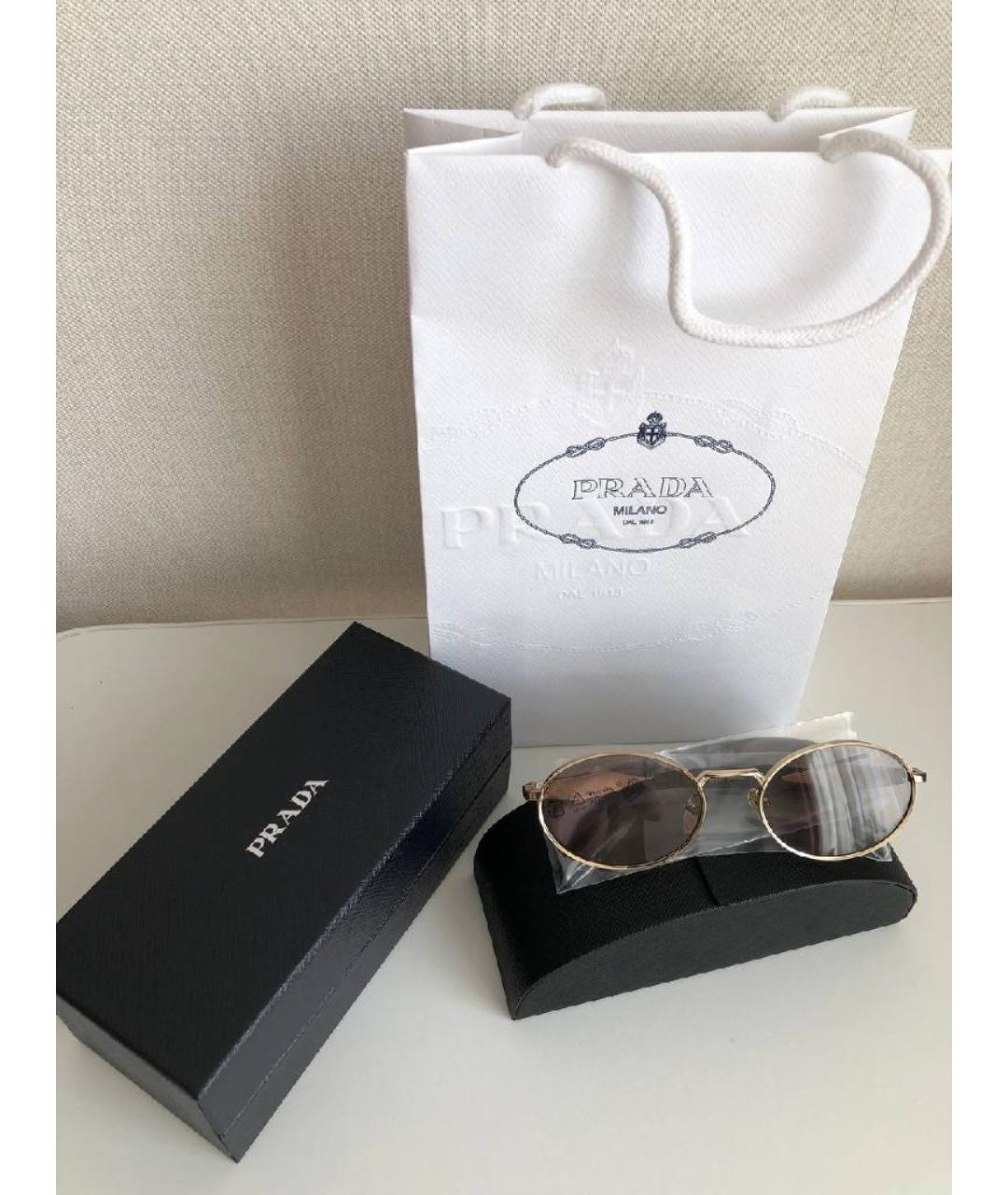PRADA Золотые металлические солнцезащитные очки, фото 2