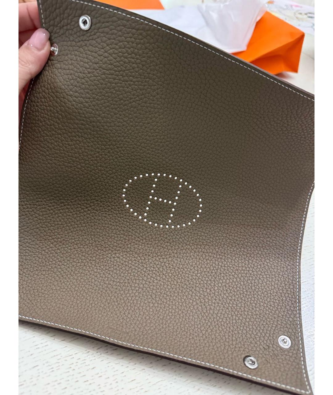 HERMES Коричневая ключница, фото 4