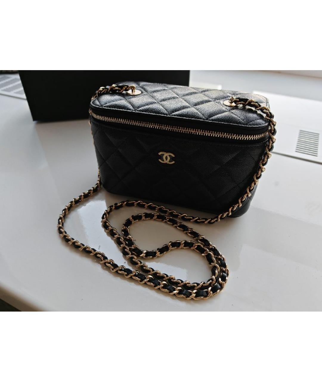 CHANEL Черная кожаная сумка через плечо, фото 2