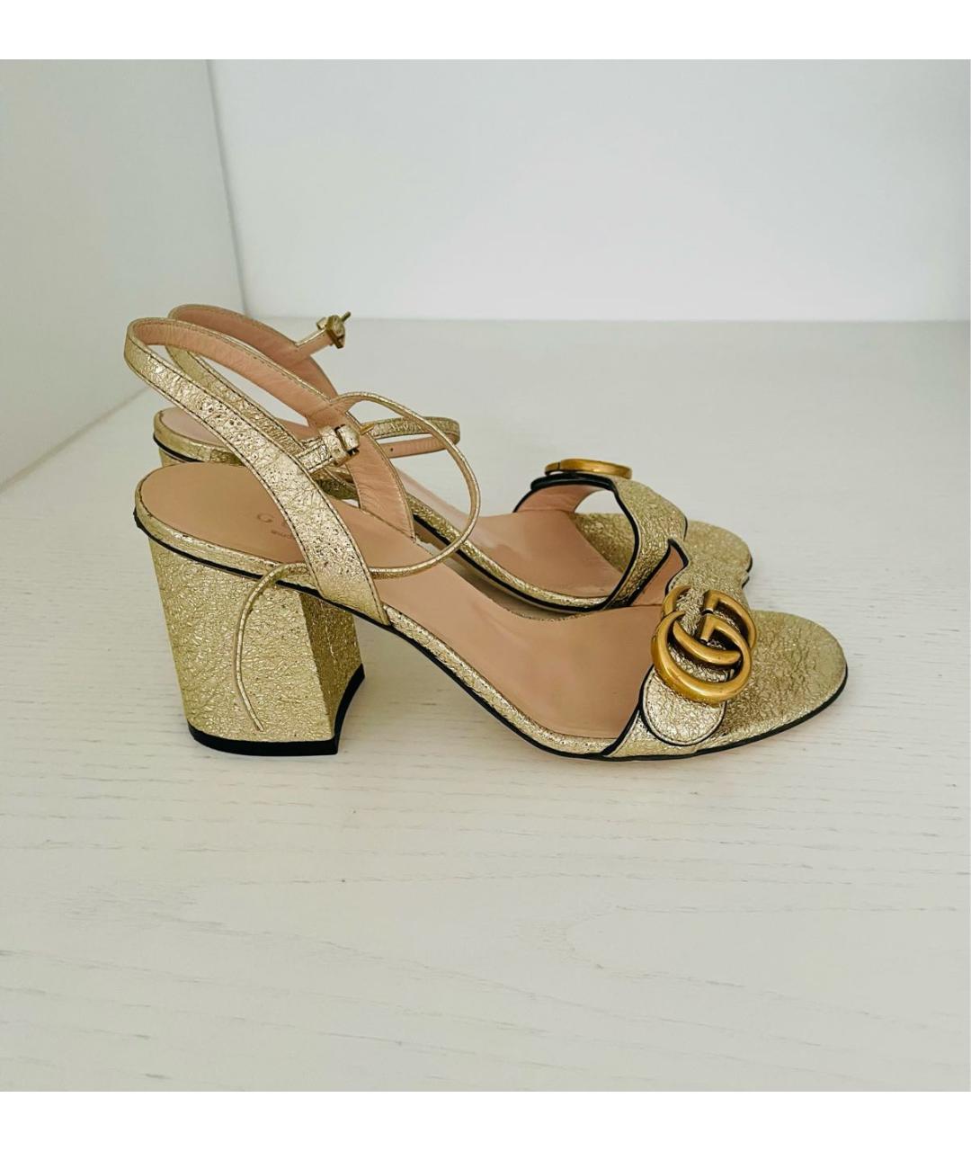 GUCCI Золотые кожаные босоножки, фото 7