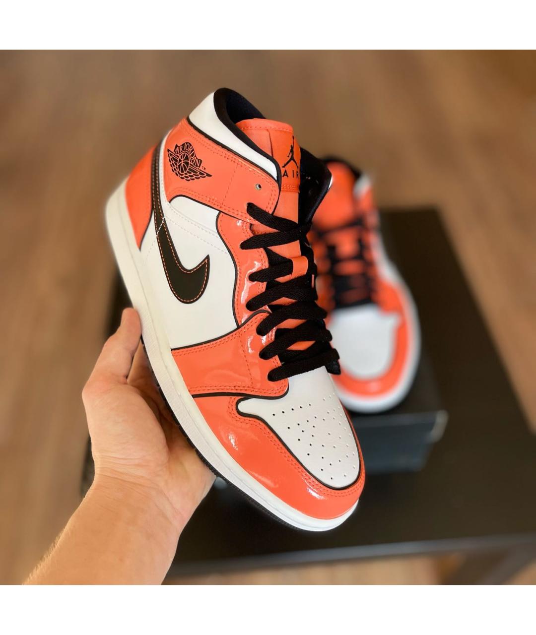 JORDAN Оранжевое высокие кроссовки / кеды из лакированной кожи, фото 3
