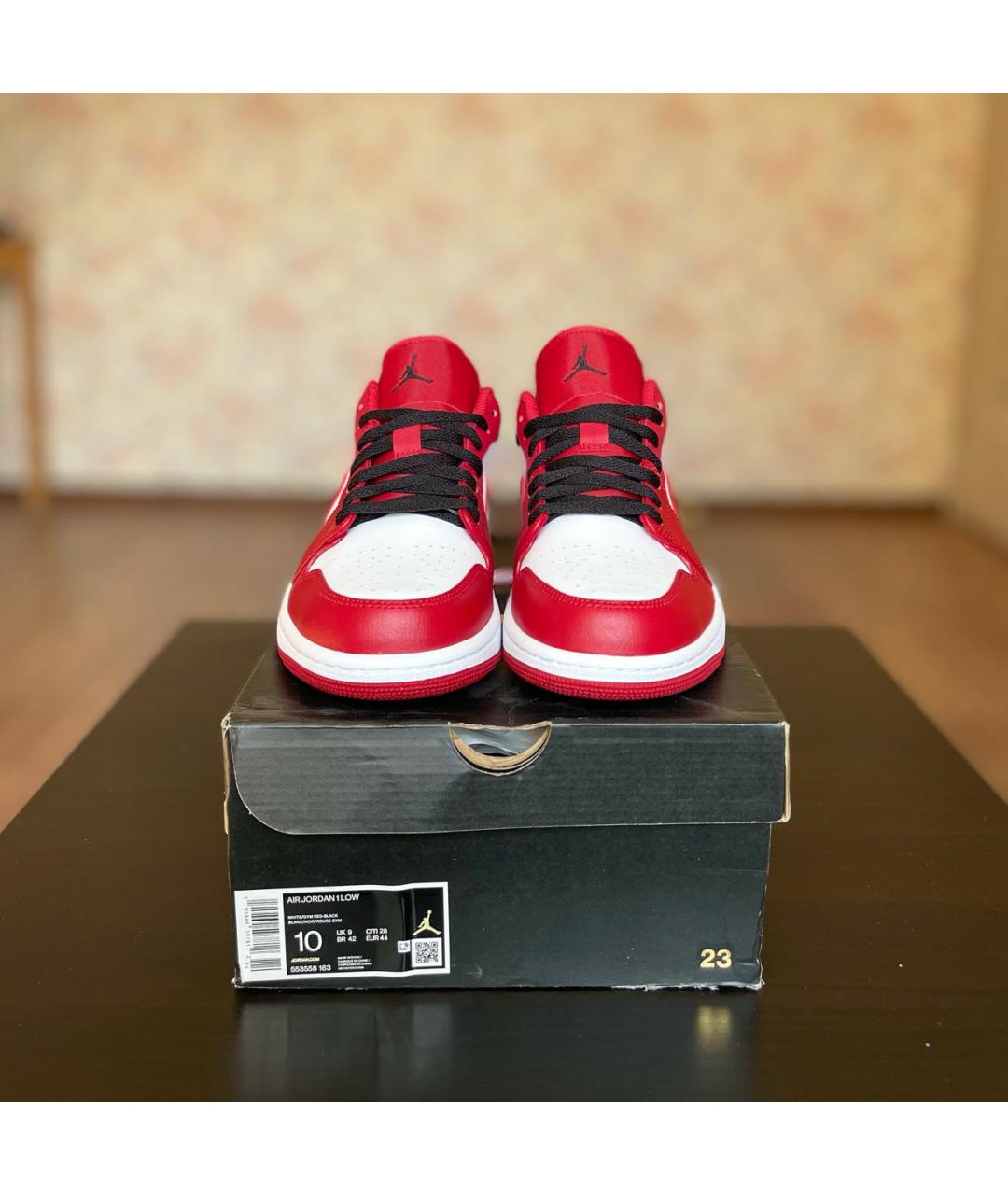 JORDAN Красные кожаные низкие кроссовки / кеды, фото 2