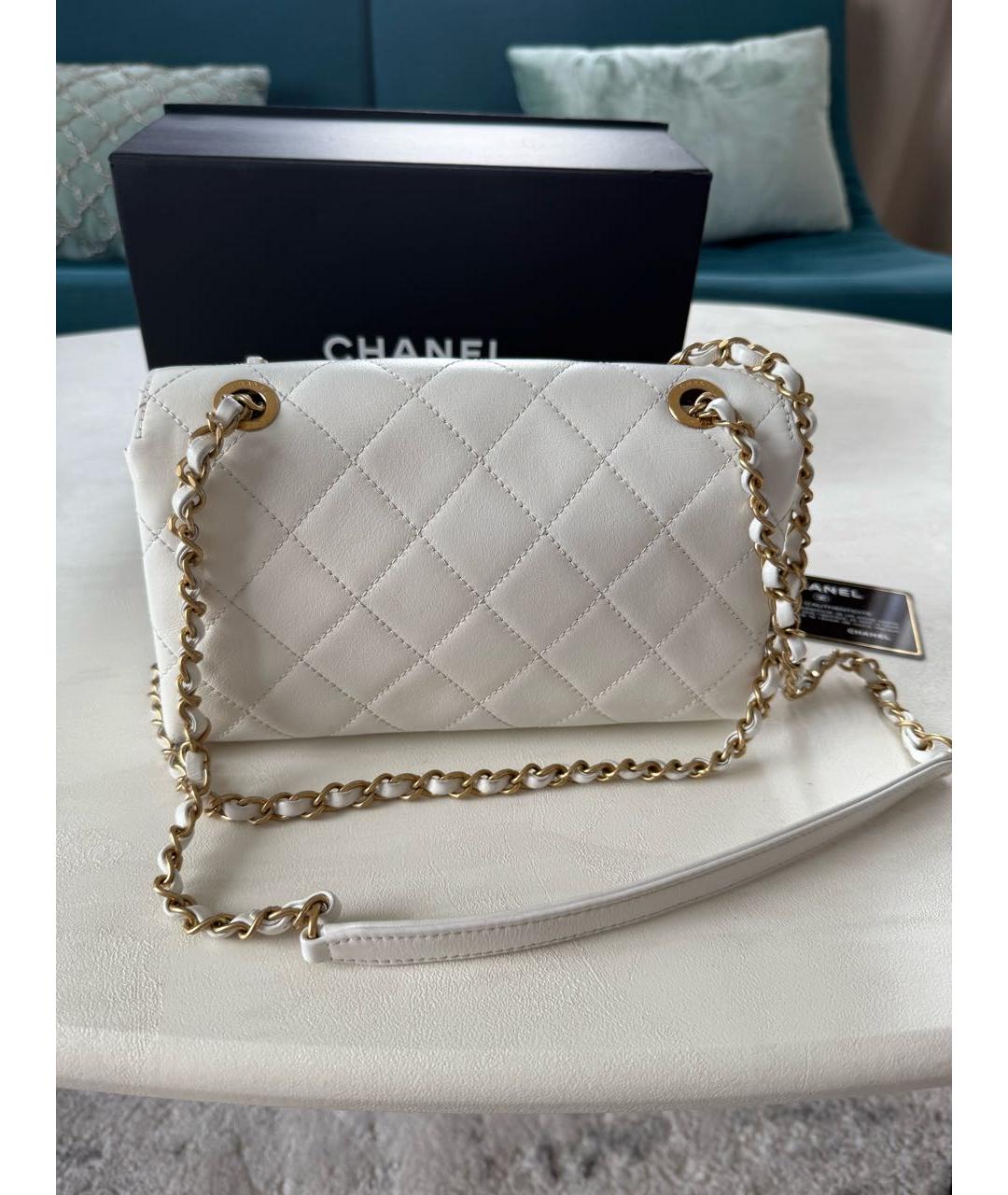 CHANEL Белая кожаная сумка через плечо, фото 3