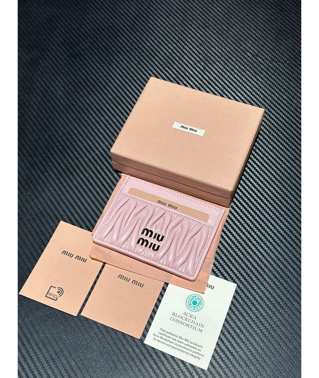 MIU MIU Розовый кожаный кардхолдер, фото 3