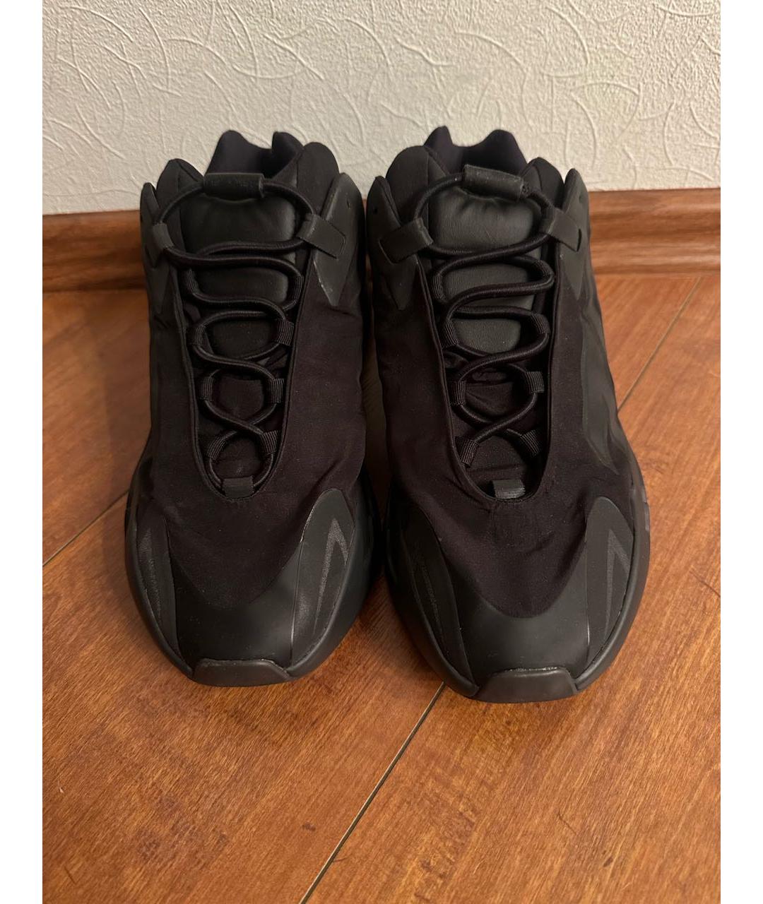 ADIDAS YEEZY Черные текстильные низкие кроссовки / кеды, фото 2