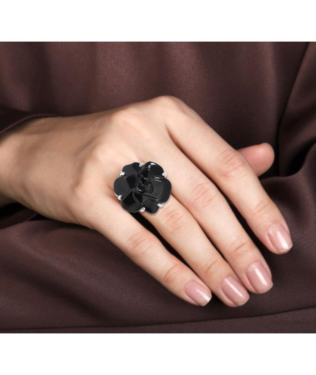 CHANEL Черное кольцо из белого золота, фото 2