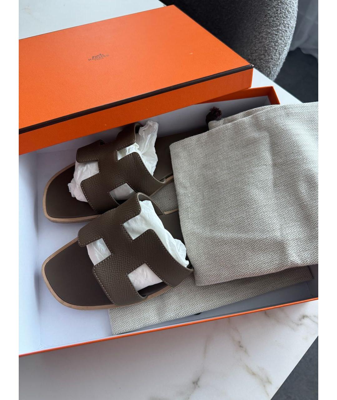 HERMES Коричневые кожаные шлепанцы, фото 6