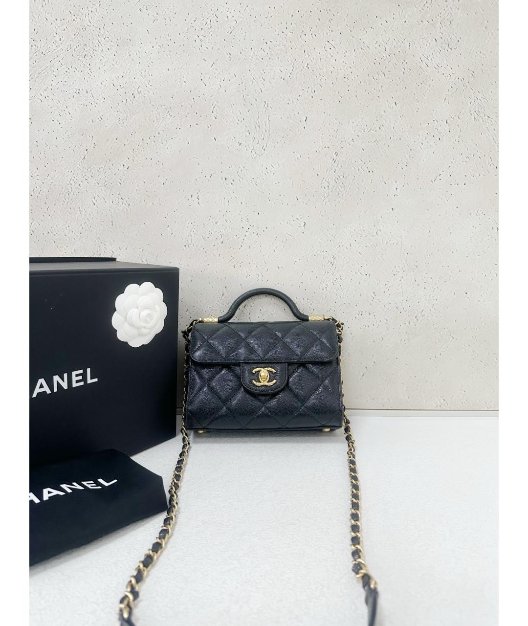 CHANEL Черная кожаная сумка с короткими ручками, фото 7