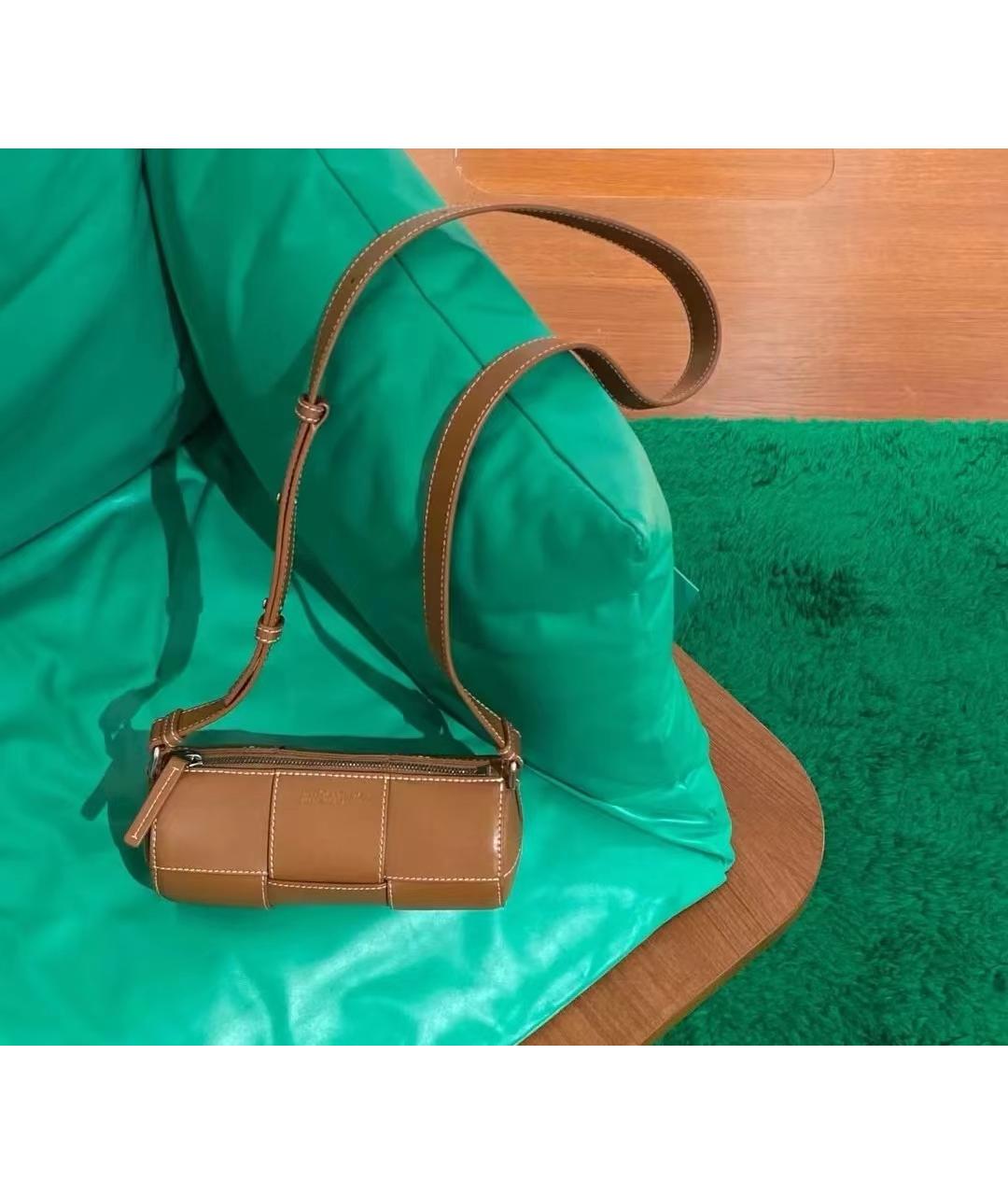 BOTTEGA VENETA Коричневая кожаная сумка через плечо, фото 8