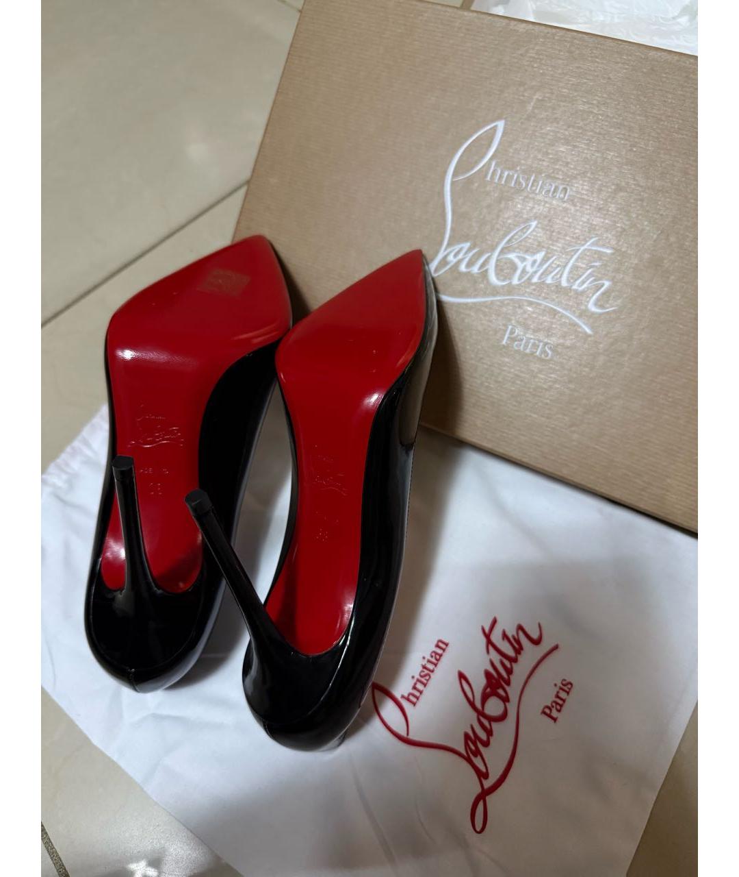 CHRISTIAN LOUBOUTIN Черные туфли из лакированной кожи, фото 5