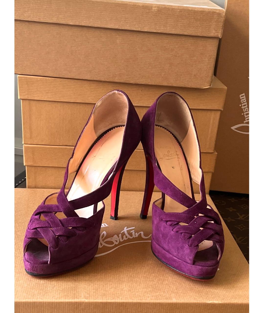 CHRISTIAN LOUBOUTIN Фиолетовые замшевые босоножки, фото 3