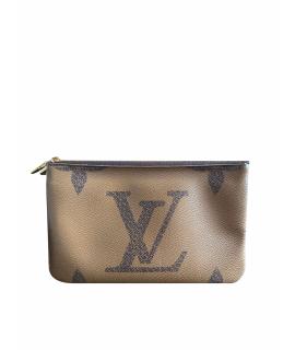LOUIS VUITTON Сумка через плечо