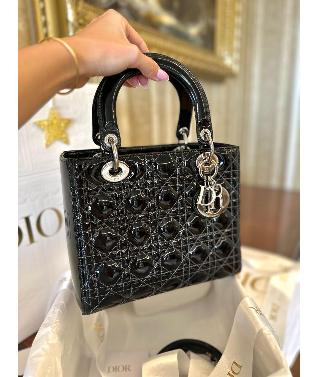 CHRISTIAN DIOR Черная сумка с короткими ручками из лакированной кожи, фото 7
