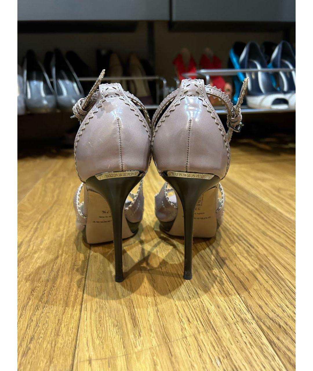 BURBERRY Фиолетовые кожаные босоножки, фото 4