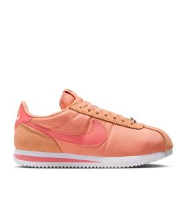 NIKE Кроссовки